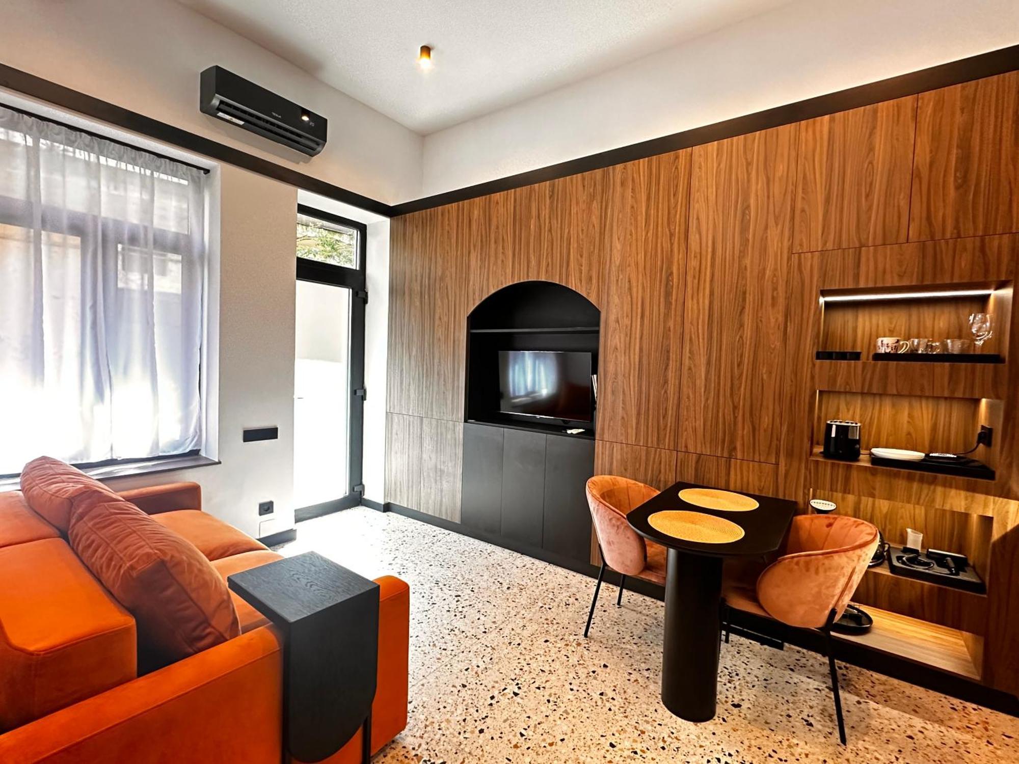 Jais Home-Moon Apartment Old Town Cluj-Napoca Esterno foto
